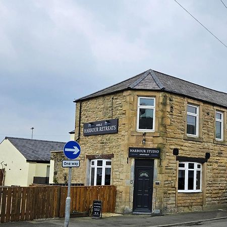 Отель Amble Harbour Retreats Экстерьер фото