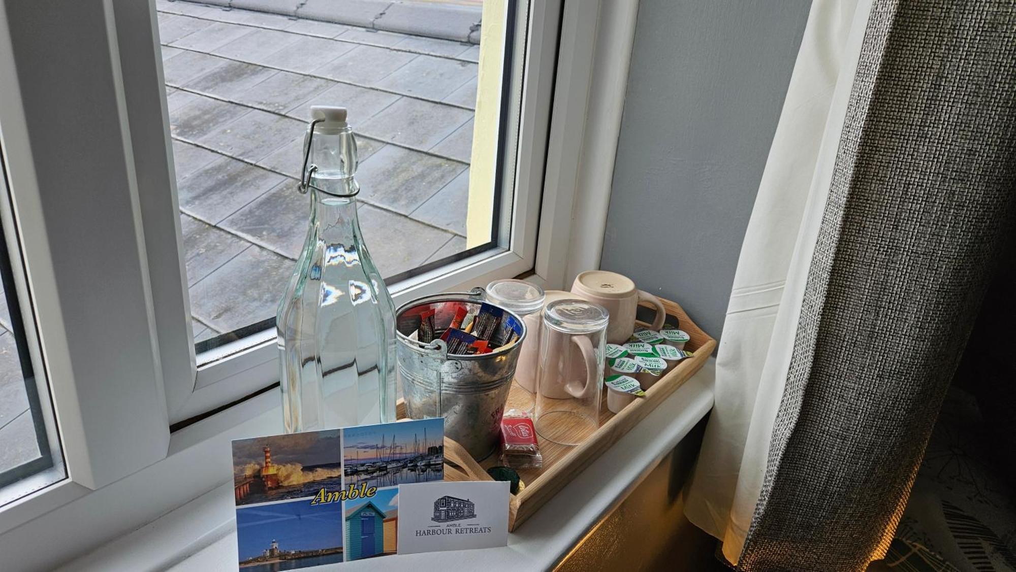 Отель Amble Harbour Retreats Экстерьер фото