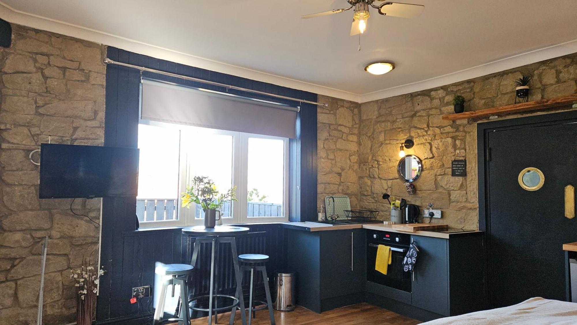 Отель Amble Harbour Retreats Экстерьер фото