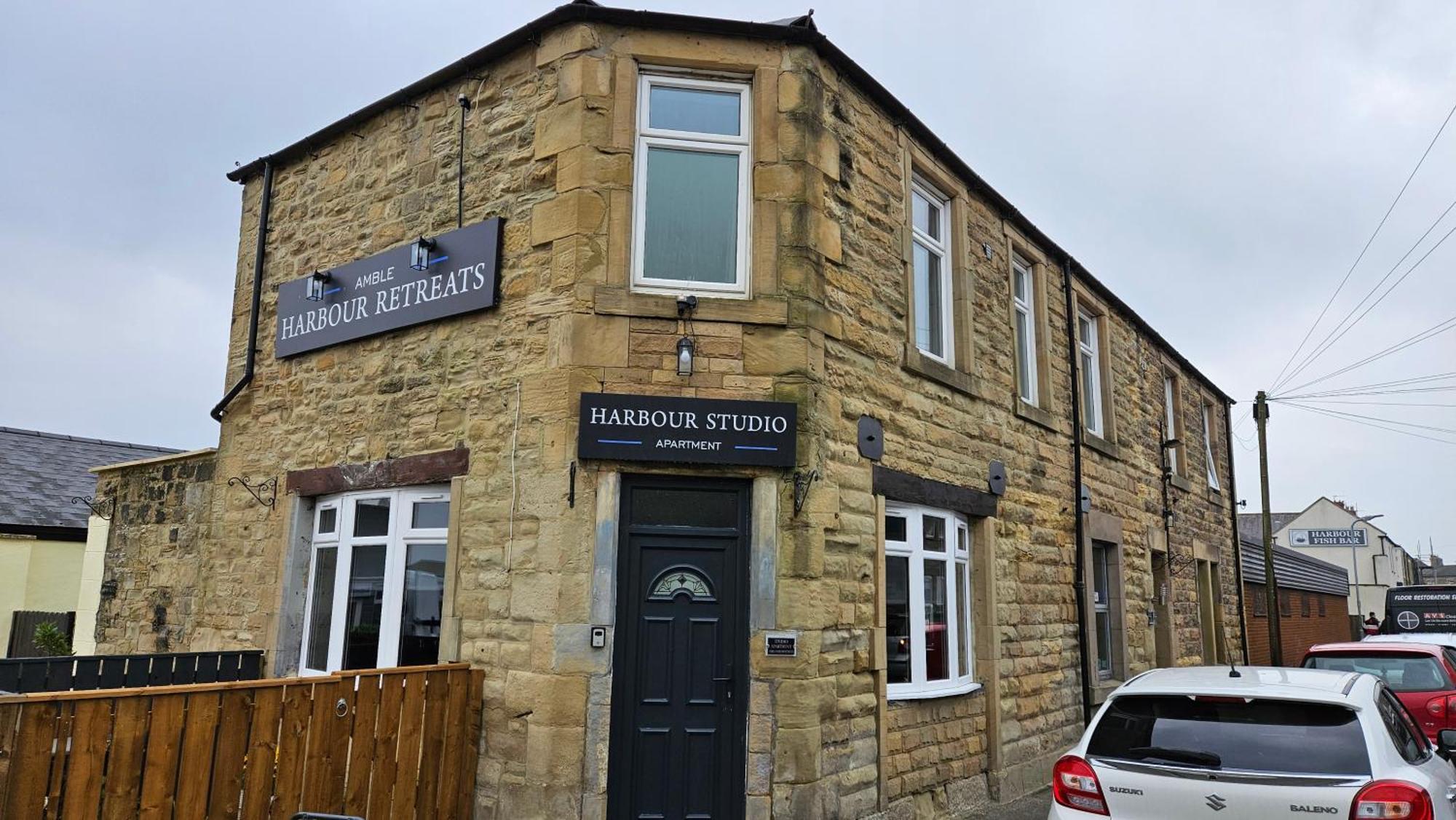 Отель Amble Harbour Retreats Экстерьер фото