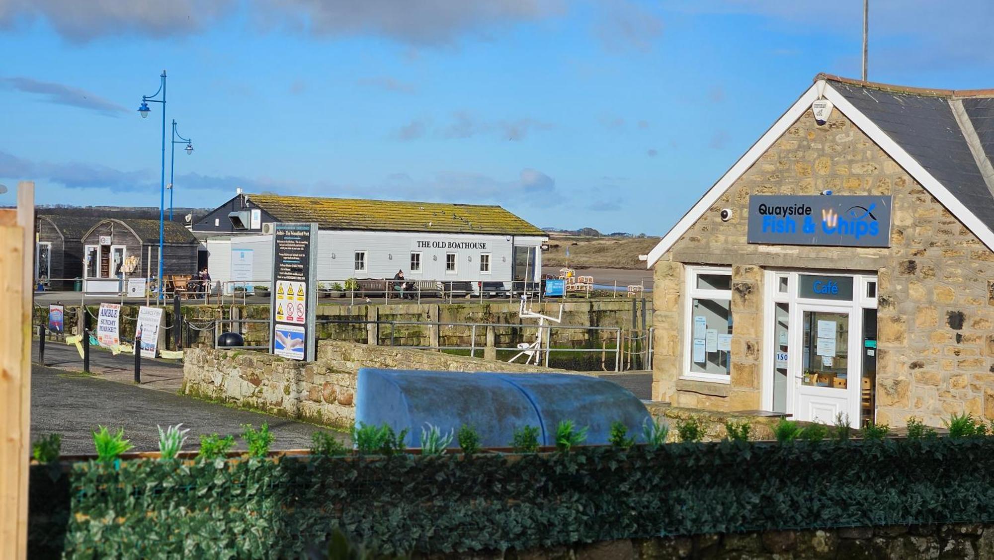 Отель Amble Harbour Retreats Номер фото